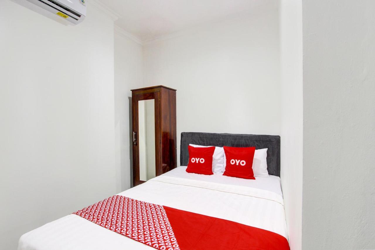 Oyo 92479 Pasadena House Hotel Krapyak ภายนอก รูปภาพ